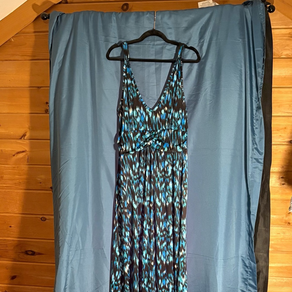 Chic Blue and Black Sleeveless V-Neck Sundress